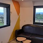בית נופש Panarama Maison Neuve Superbe Vue Gouffern en Auge